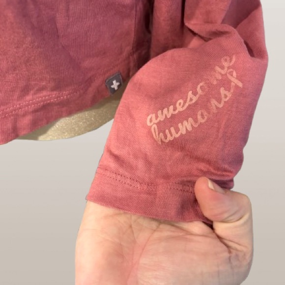 Figs Women’s Long Sleeve Scrub top - Picture 3 of 3